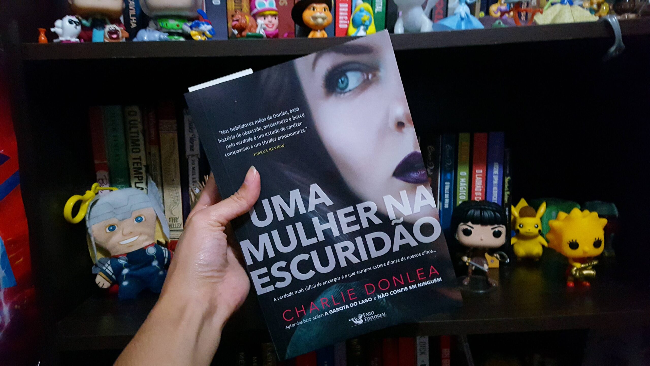 Uma Mulher na Escuridão